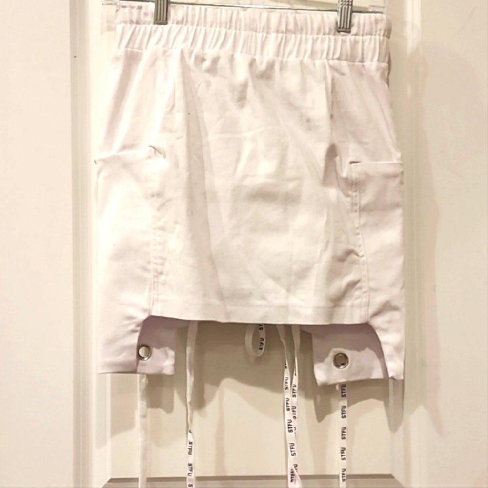 Akira All Tied Up Mini Skirt - Picture 8 of 9
